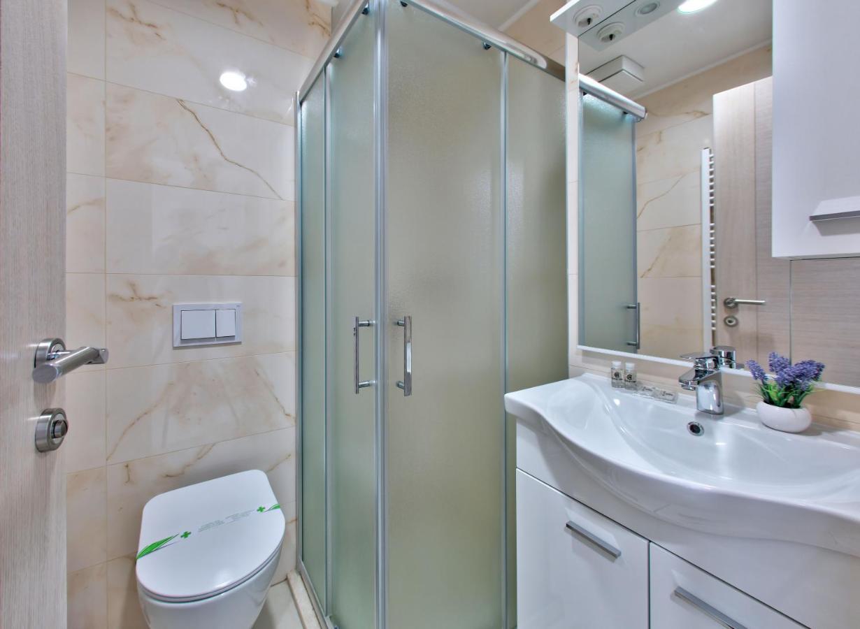 Hotel Dompes Mostar Buitenkant foto