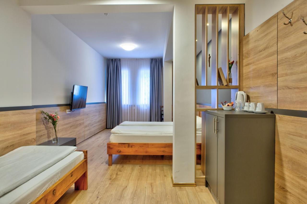Hotel Dompes Mostar Buitenkant foto