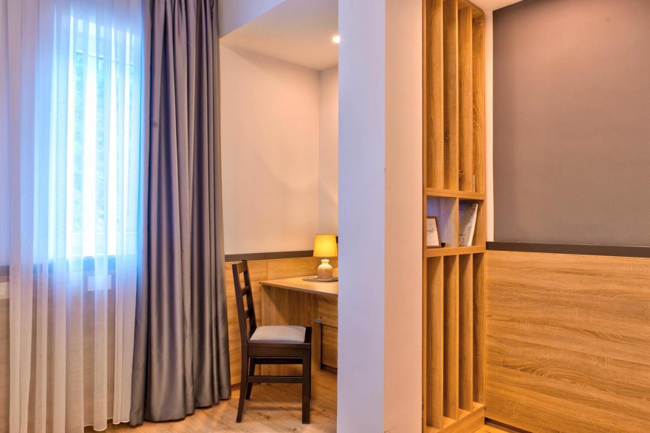 Hotel Dompes Mostar Buitenkant foto