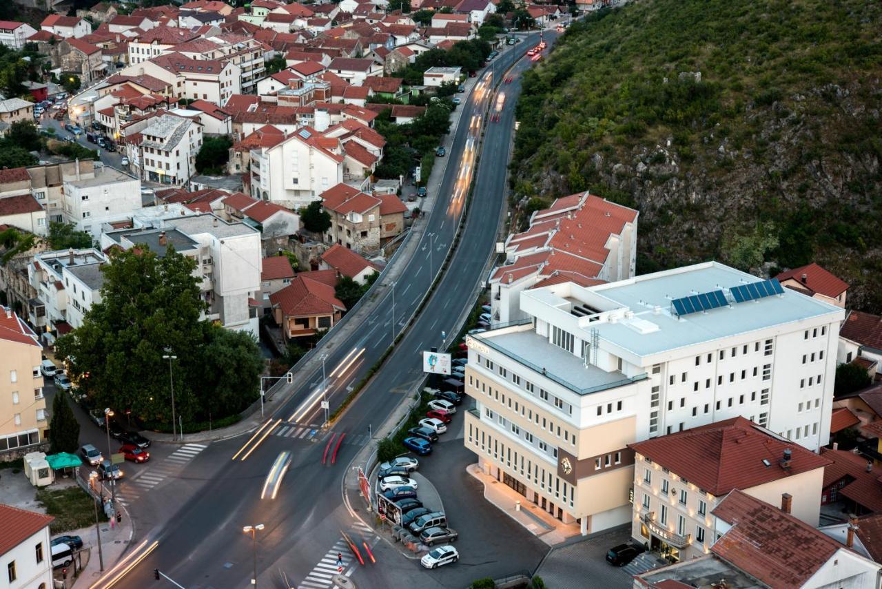 Hotel Dompes Mostar Buitenkant foto