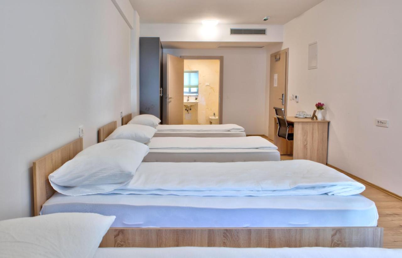 Hotel Dompes Mostar Buitenkant foto