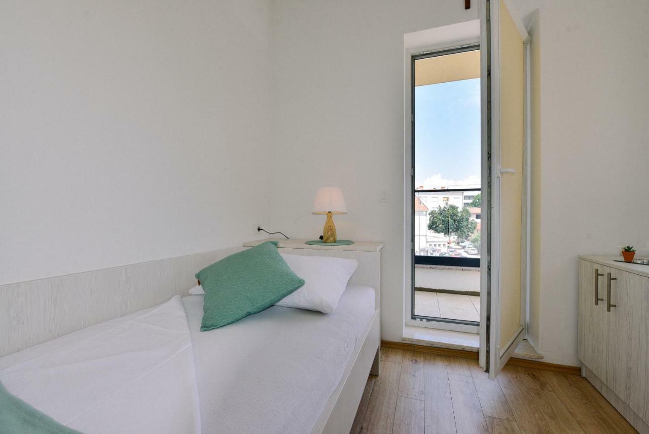 Hotel Dompes Mostar Buitenkant foto